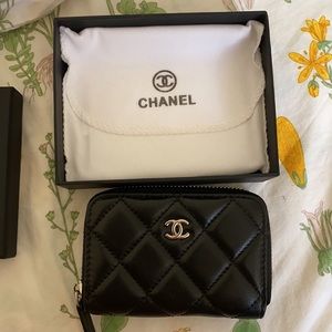 Small black and silver wallet